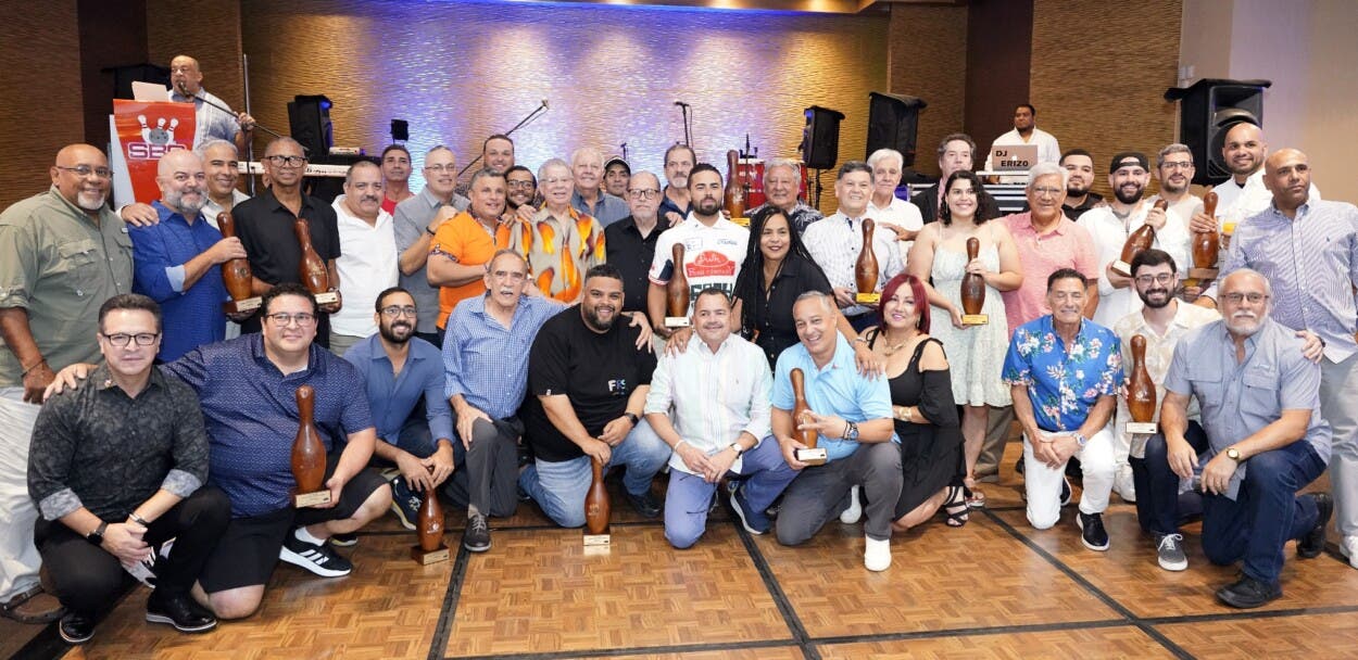 Boricuas dominan torneo de boliche
