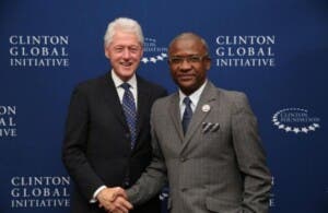 Fundaciones BRA y Clinton beneficiarán a 46 mil niños y 9 mil embarazadas en RD