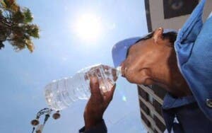 Calor con temperatura 34 y 38 grados