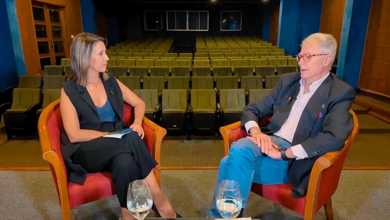 Javier del Rey Morató: “La democracia está en peligro en todo el mundo”