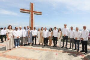 Raquel Peña asiste a celebraciones en el Santo Cerro por Día de las Mercedes