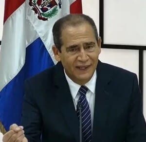 Ex Juez TSE hace propuestas para mejorar Constitución