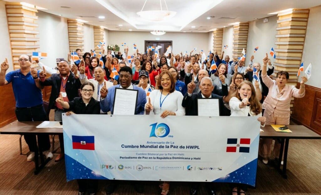Uno de los eventos destacados fue la Cumbre Bilateral de Paz de HWPL sobre Periodismo de Paz, celebrada el 21 de septiembre de 2024, donde miembros del gobierno, la sociedad civil y profesionales de los medios se reunieron para desarrollar habilidades en análisis de conflictos y consolidación de la paz entre la República Dominicana y Haití.