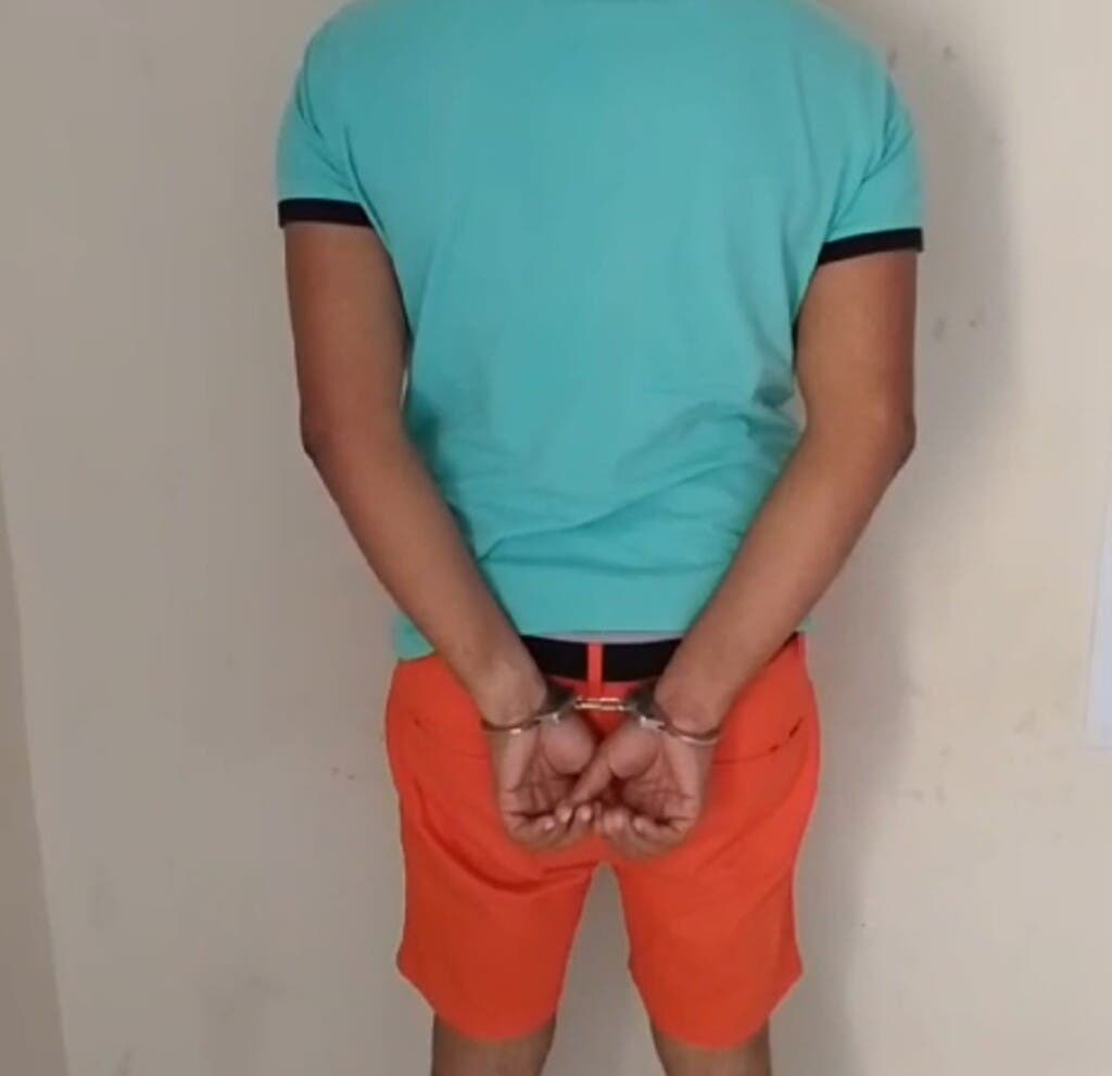 Apresan hombre vinculado a decomiso de cocaína en Puerto de Manzanillo