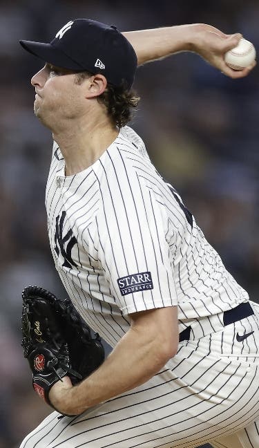Cole buscará acabar con los Royals