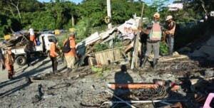 MOPC desmantela casuchas ilegales