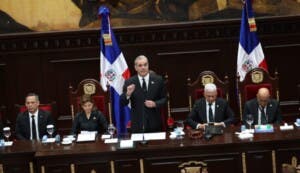 Reforma constitucional garantiza alternancia y justicia, afirma presidente Abinader