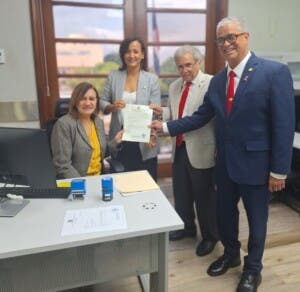 CMD presenta proyecto busca despenalizar actos médicos donde no exista intención causar daño