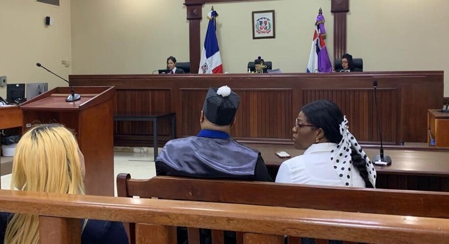 Solicitan condena de 7 años para Elizabeth Silverio por ejercer sin título en centro Kogland