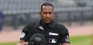 Árbitro Ferrer estará detrás del plato en segundo juego Serie Divisional LA