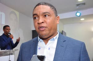 Yván Lorenzo cree gobierno no será tolerante a posible reacción social por Reforma Fiscal
