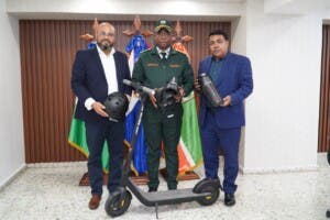 Donan patinetas para patrullaje agentes Digesett