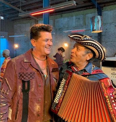 Carlos Vives anuncia fin de La Provincia tras muerte de acordeonista Egidio Cuadrado