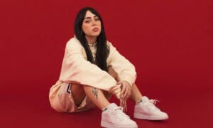 Nicki Nicole resalta la importancia de mantenerse «con los pies en la tierra»