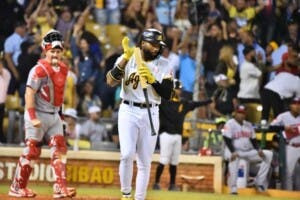 Las Águilas frenan su racha negativa al vencer a Leones