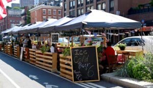 Plazo para retirar comedores al aire libre en NYC vence el 29 de noviembre