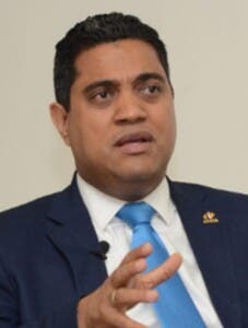 Ministro lamenta tragedia Jet Set