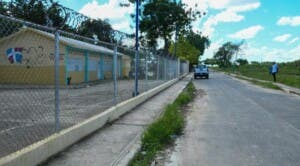 Relación profesor y estudiante tenía un año