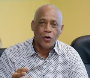 Abadina y Mauricio Agradecen a diputados