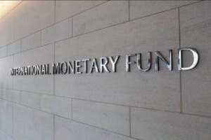 FMI insta a América Latina a «apurar reformas» para evitar un círculo de bajo crecimiento