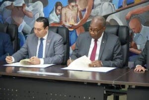 Firman convenio para fomentar investigación científica en educación