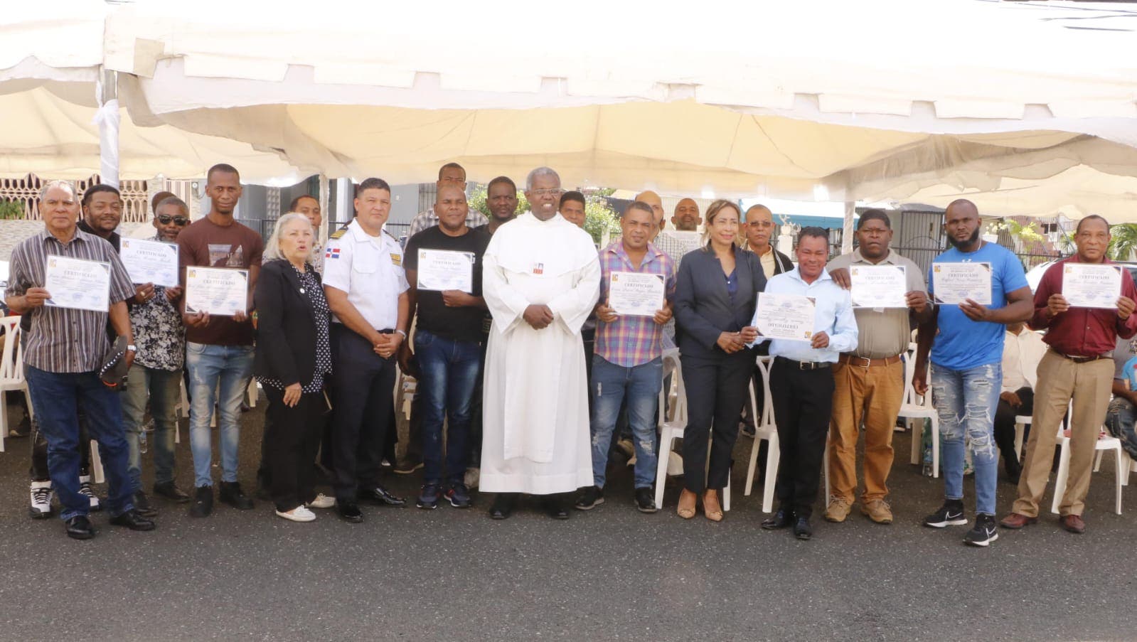 Certifican exinternos en programa de  Reinserción Social