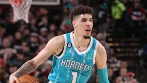 La NBA multa con 100 mil dólares a LaMelo Ball por «un comentario ofensivo y despectivo»