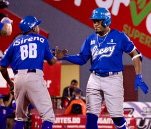 Los Tigres ponen en la cuerda floja a Gigantes