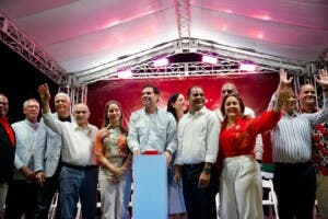 Navidad Mágica en Mao: celebración del talento local