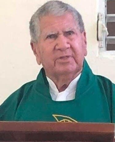 Fallece monseñor Juan de la Cruz