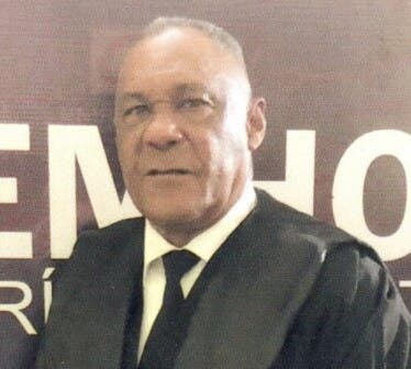 Forman red abogados contra invasores tierra