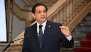 Senador lamenta fallecimiento del Papa Francisco