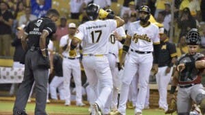 Águilas evitan avance de Gigantes