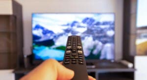 Los smart TV recopilan datos del usuario incluso cuando se usan como pantalla externa