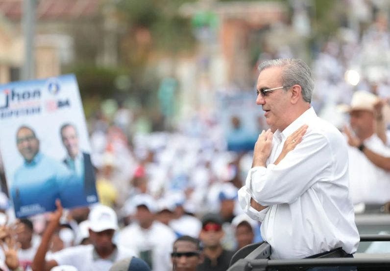 68% de dominicanos aprueba gestión de Abinader