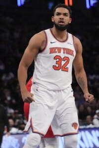 Towns y Jokic tendrán hoy duelo de titanes