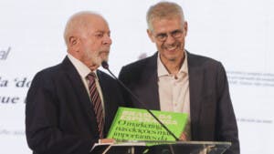 Lula nombra ministro de Comunicación a publicista de su campaña