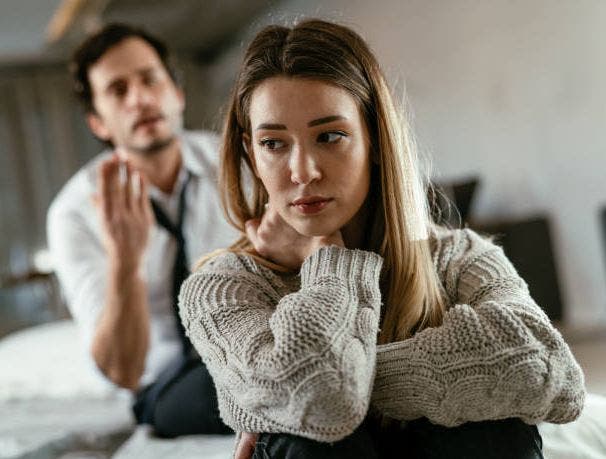 Pareja: señales de peligro