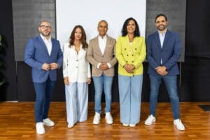 Éxito en la conferencia «Renacer 2025: Pasa Raya al 2024»