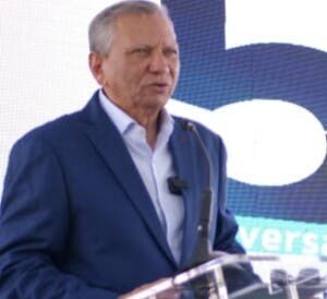 Destacan logros en los 52 años de Refidomsa