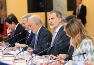 Fundación RAE incorpora a Pepín Corripio y Juan Bolívar Díaz