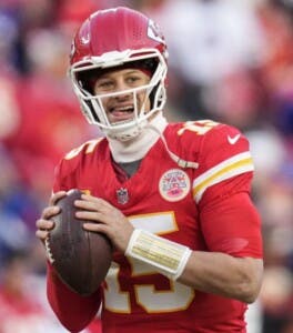 Los Chiefs y los Eagles Dan inicio a la semana del Super Bowl