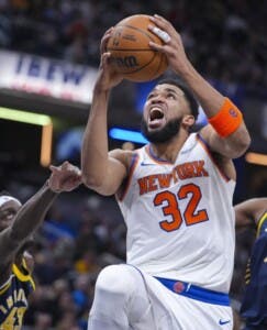 Karl-Anthony Towns anota 40 para Knicks