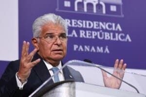 Panamá desmiente a Trump sobre el canal