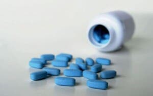 ¡Preso por viagra! Joven llega a España con 20 mil pastillas desde República Dominicana