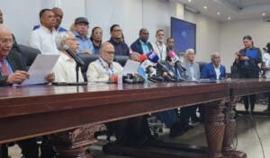 Maestros recibirán incentivos entre 17 y 32 % si sacan 70 puntos en evaluación