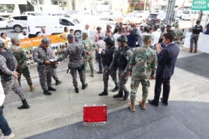 Protestan frente a Industria y Comercia por el alto costo de la vida