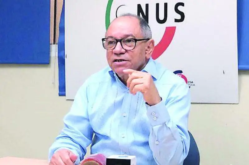 Rafael Abreu advierte sobre el riesgo de desempleo por fusiones ministeriales