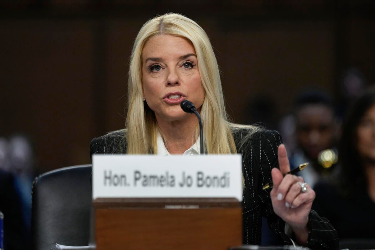 Senado de EE. UU. aprueba a Pam Bondi como fiscal general
