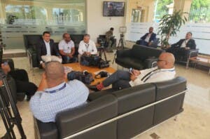 Restringen acceso de periodistas al Palacio Nacional durante la visita de Marco Rubio